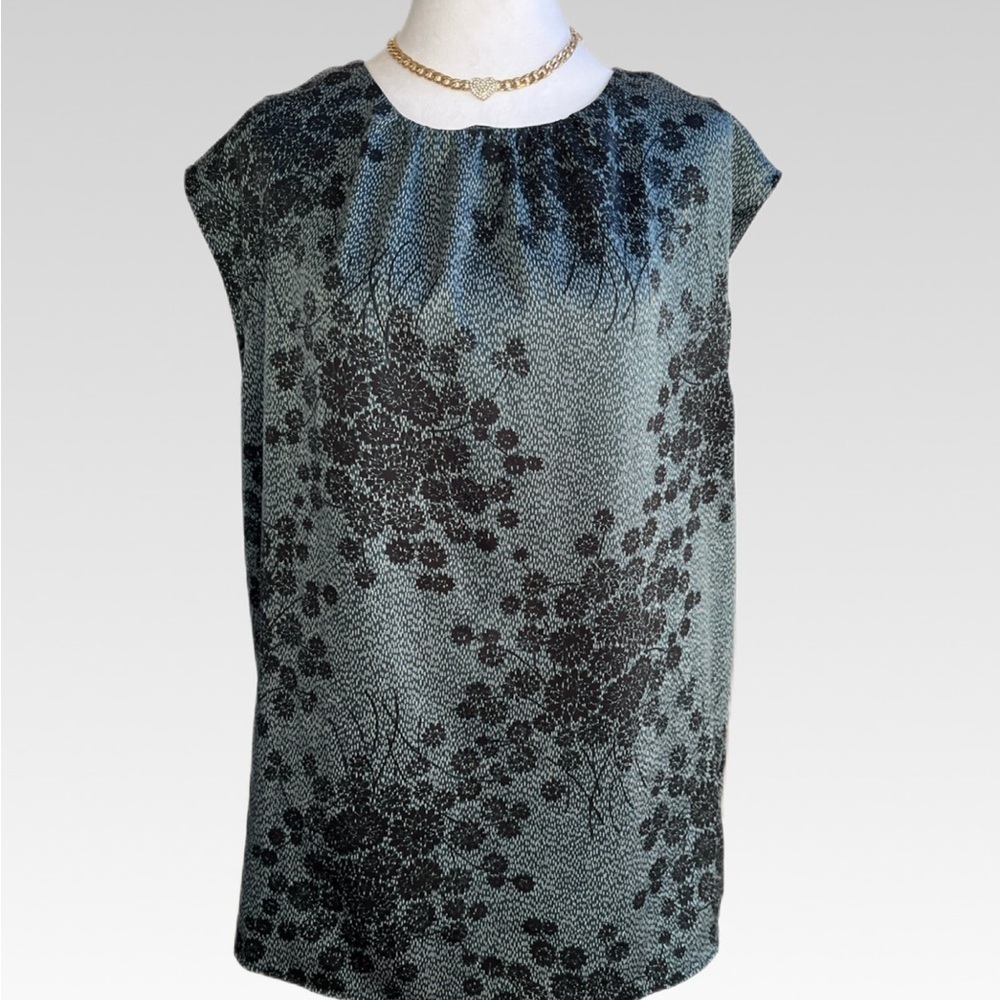 Ann Taylor Black and Gray Floral Blouse size L